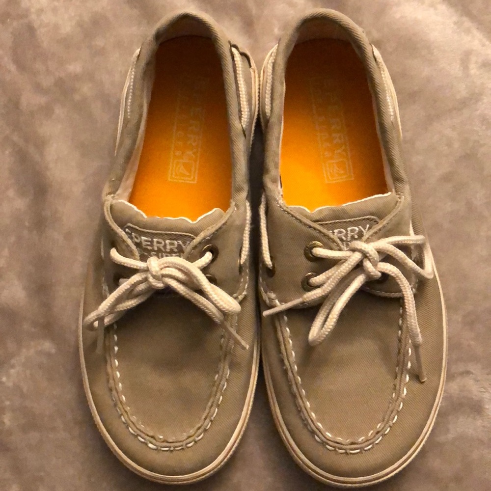 Sperry top sider shoes. Boys size 1M.